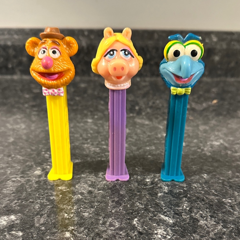 1991 Muppets Pez Dispensers Fozzie, Miss Piggy and Gonzo